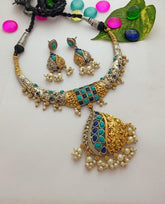 Ritvi Studded Hasli Pendant Set - The Pashm